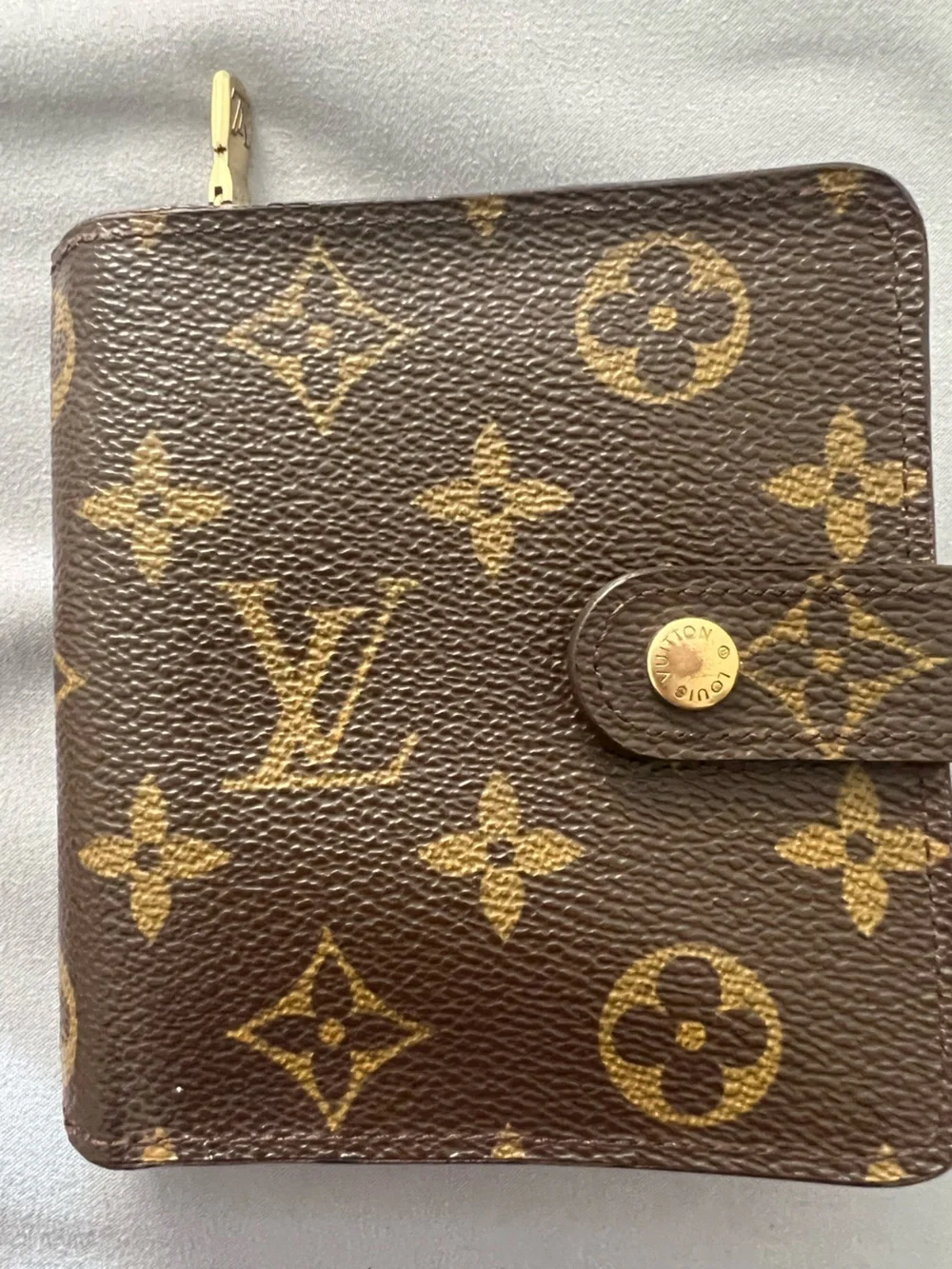 Louis Vuitton Monogram Canvas Bi- fold Wallet